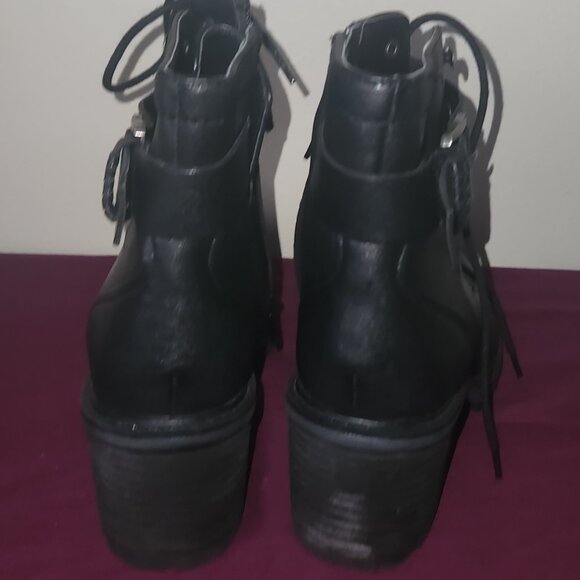 Zodiac Gemma Black Combat Boots - Picture 5 of 7